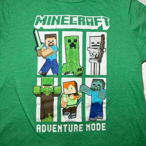 Youth boys bundle 2 long sleeve 1 short Size 8 /youth small 2 Minecraft 1 hooded - Picture 11 of 13